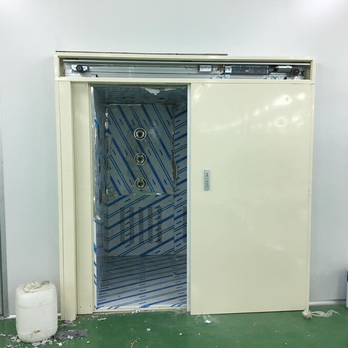 AIRSHOWER CỬA TỰ ĐỘNG